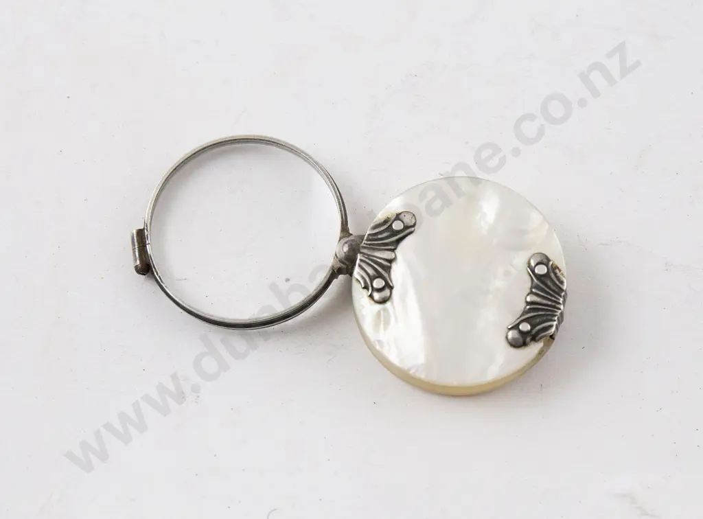 Victorian S/S Folding Pocket Magnifying Glass Image 1++
