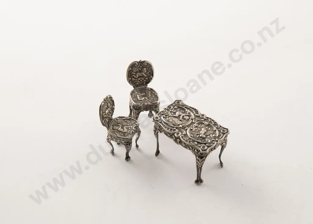Miniature S/S Table & Two Chairs Image 1++