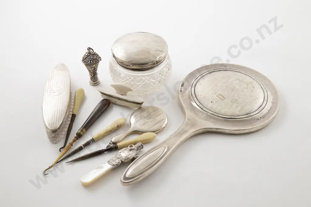 Three Piece S/S Dressing Table Set Image 1++