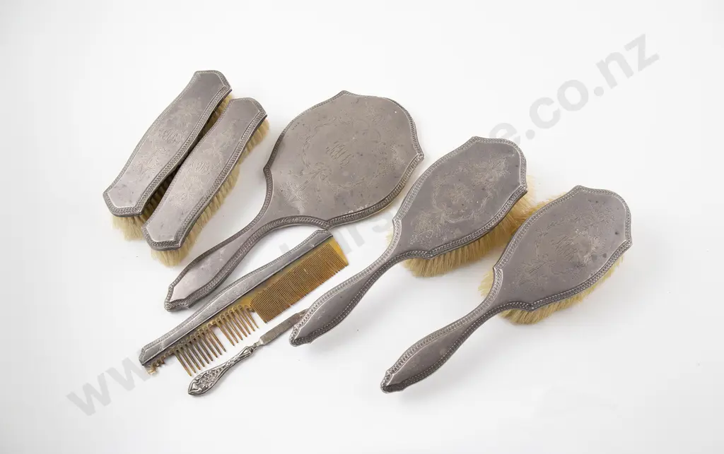 Geo V S/S 5 Piece Dressing Table Set Image 1++