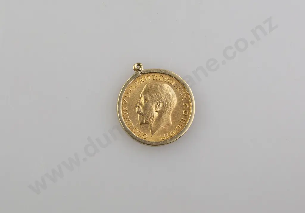 1914 Gold Sovereign Pendant Image 1++