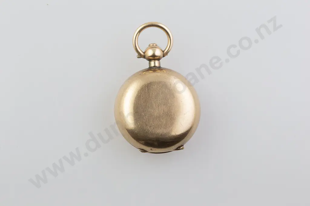 Gold Plated Circular Sovereign Holder Image 1++