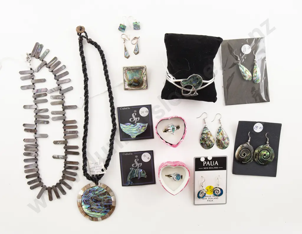 As New Paua Jewellery Image 1++