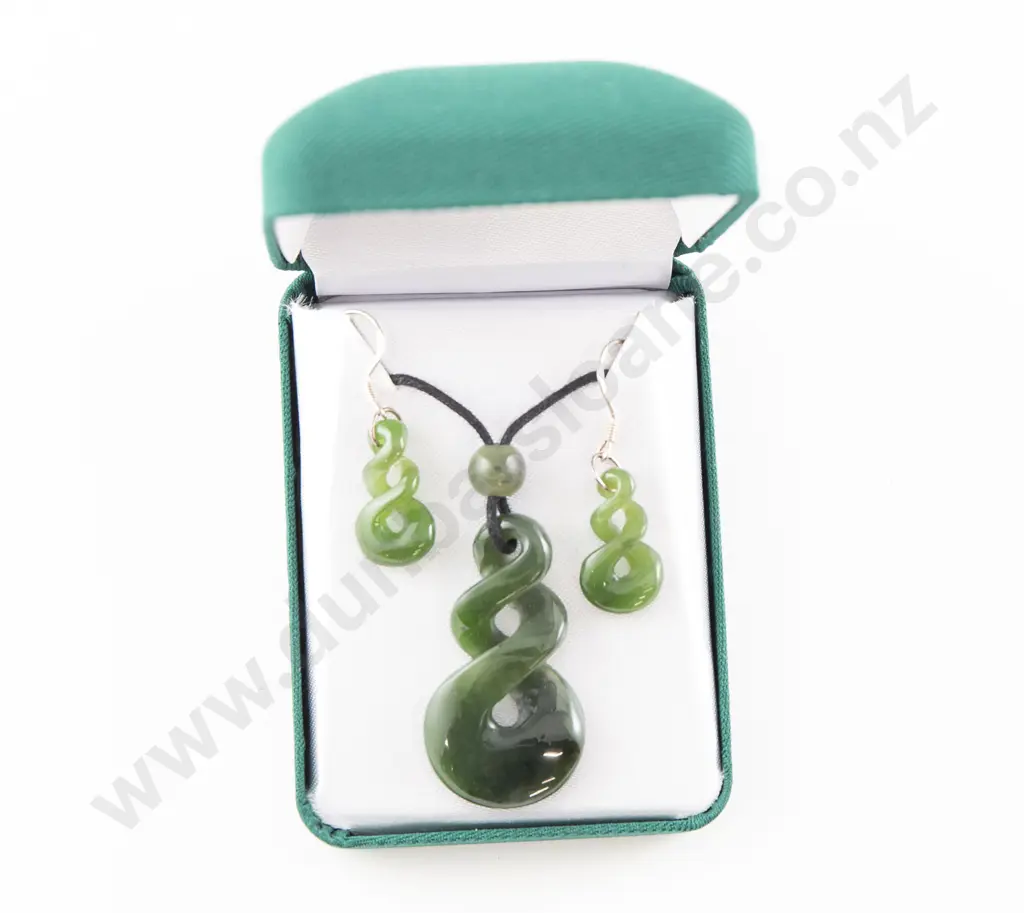 Greenstone Twist Pendant and similar pendant drop earrings Image 1++