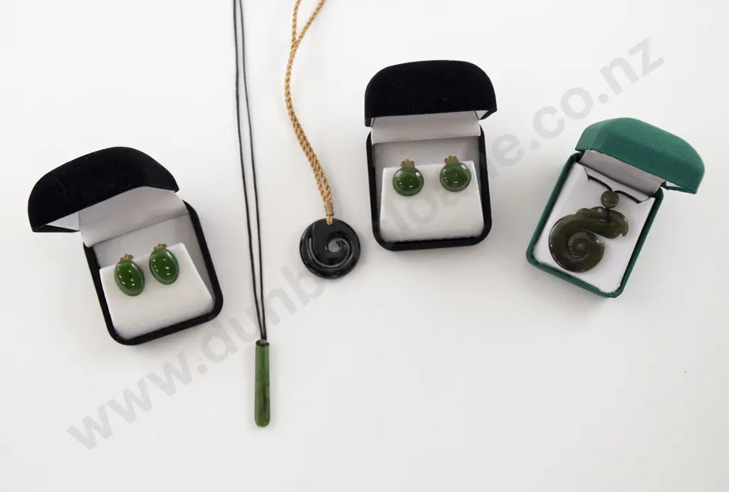 Two Pair Greenstone Clip Back Earrings Image 1++