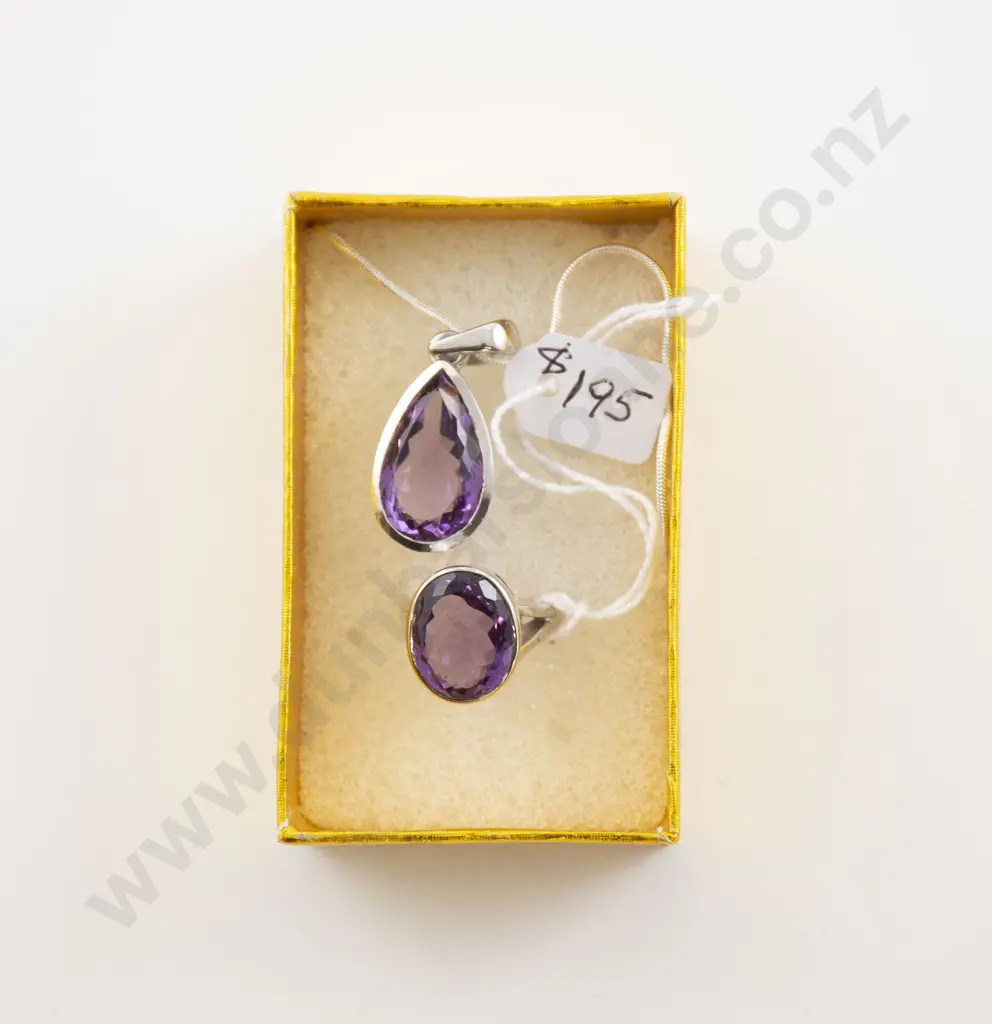 S/S Amethyst Ring and Pendant on Chain Image 1++
