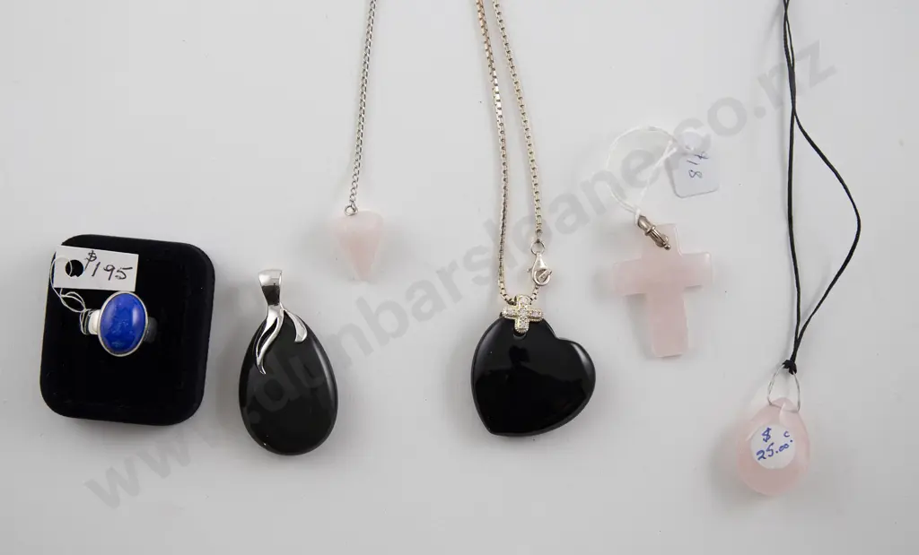 Two S/S Onyx Pendants Image 1++