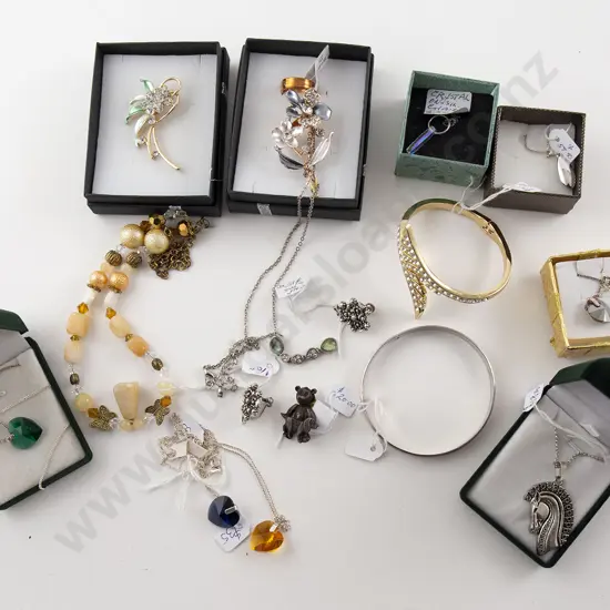 Collection of Various Modern Costume Jewellery