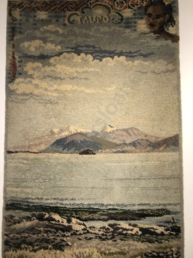 Feltex 'Taupo' Souvenir Rug Image 1++