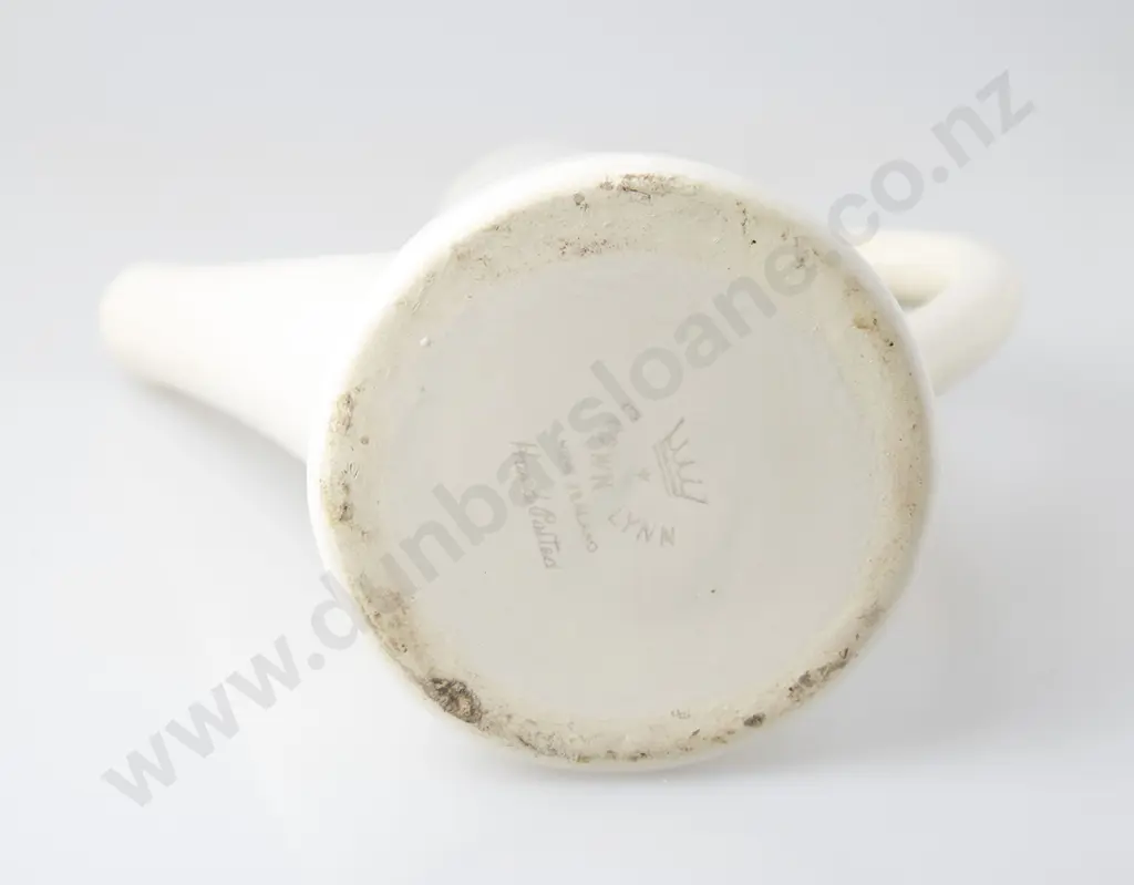 Crown Lynn Hand Potted Coffee Pot Image 1++