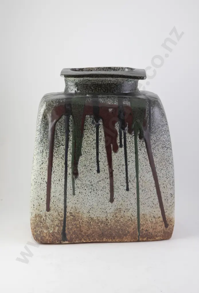Doreen Blumhardt - Slab Built Vase Image 1++