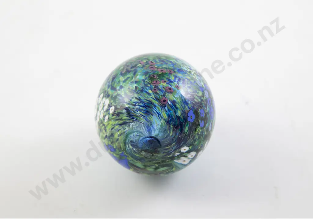 Peter Raos Paperweight Image 1++