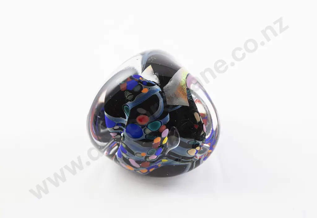 Peter Raos Paperweight Image 1++