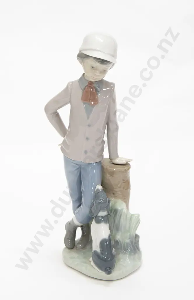 Nao Figure of Boy with Dog Image 1++