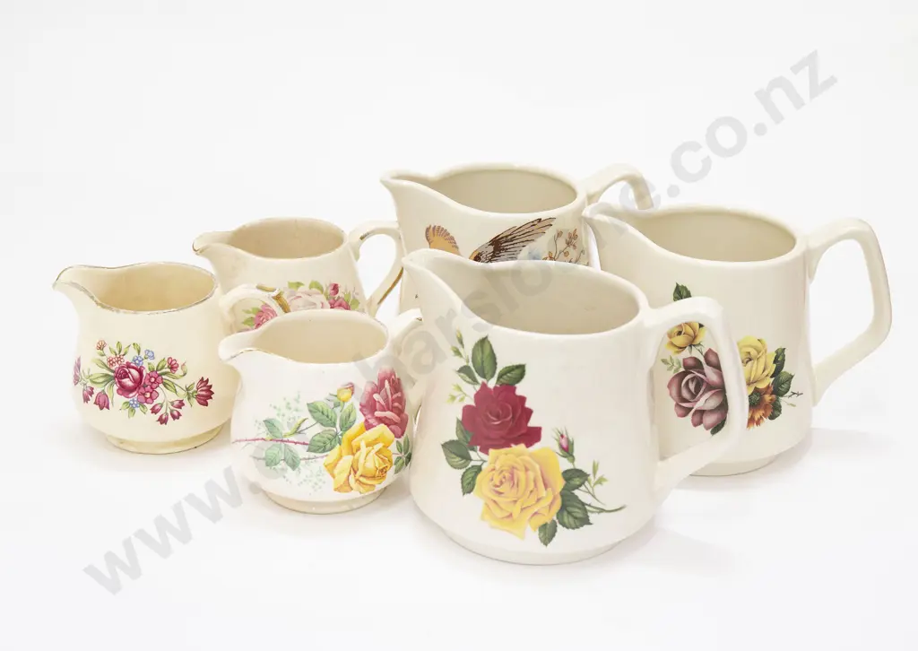 Six Assorted Crown Lynn Jugs (some a/f) Image 1++