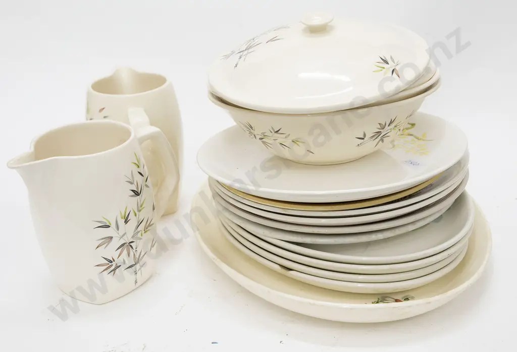 Quantity of Mostly Crown Lynn Dinnerware Image 1++