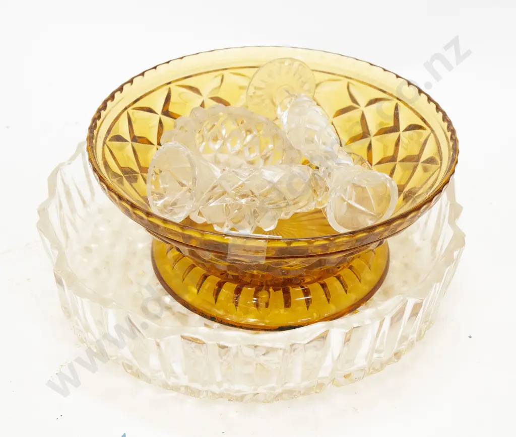 Small Selection of Vintage Glassware (5) Image 1++