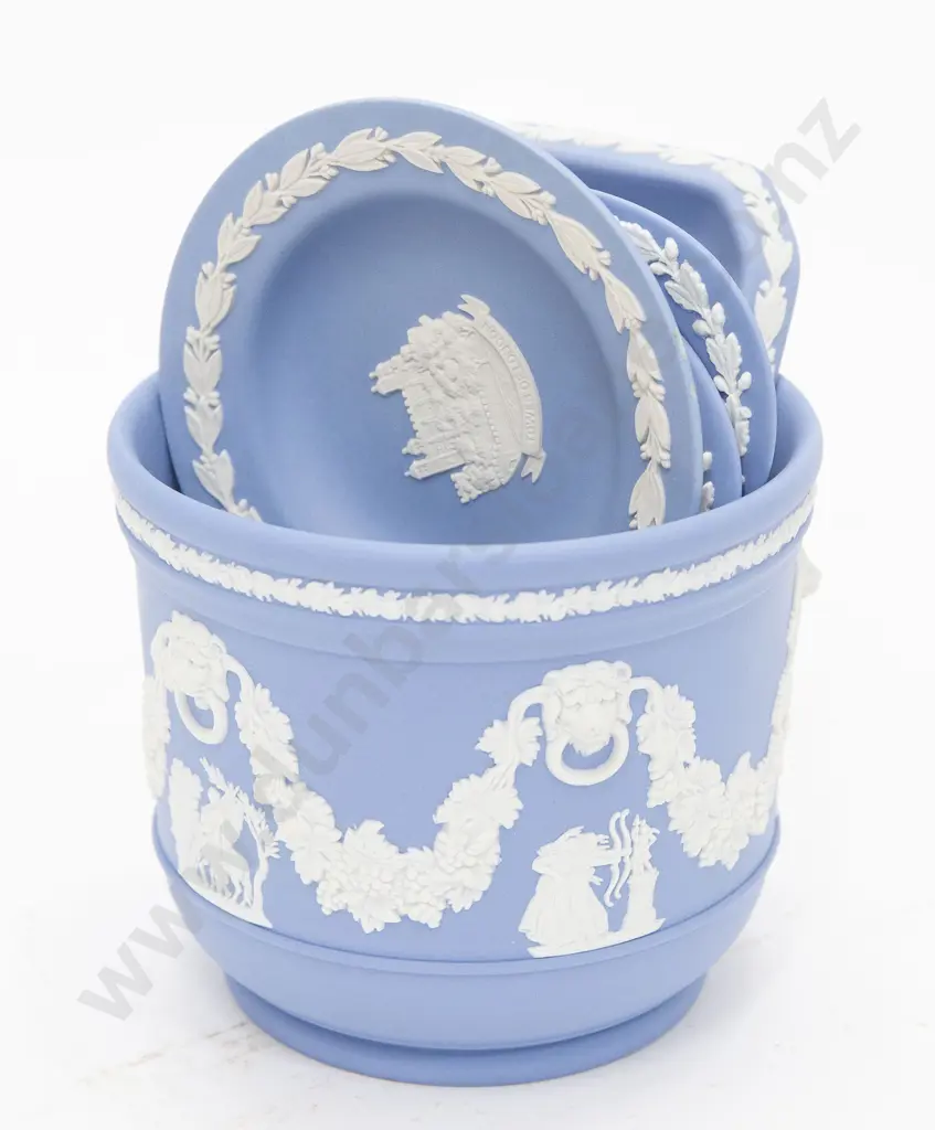 Six Pieces of Assorted Blue and White Wedgwood Jasperware Image 1++