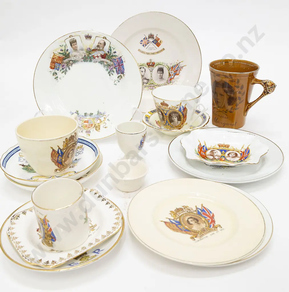 Various Royal Commemorative Dishes and Odd Pieces Image 1++