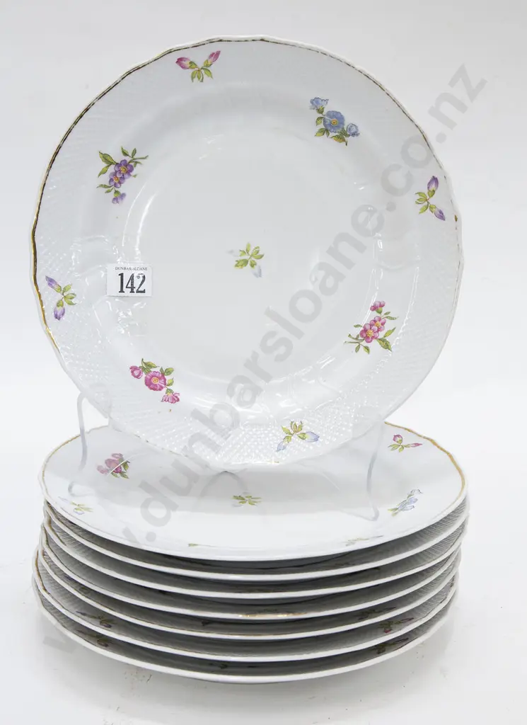 Eight Hungarian Dinnerplates Image 1++