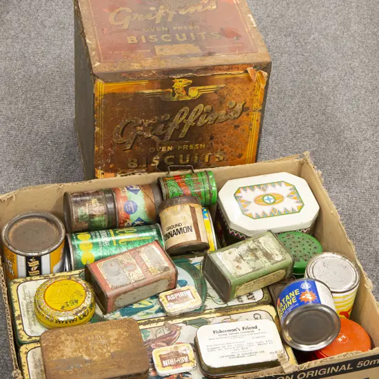 Collection Vintage Tins
