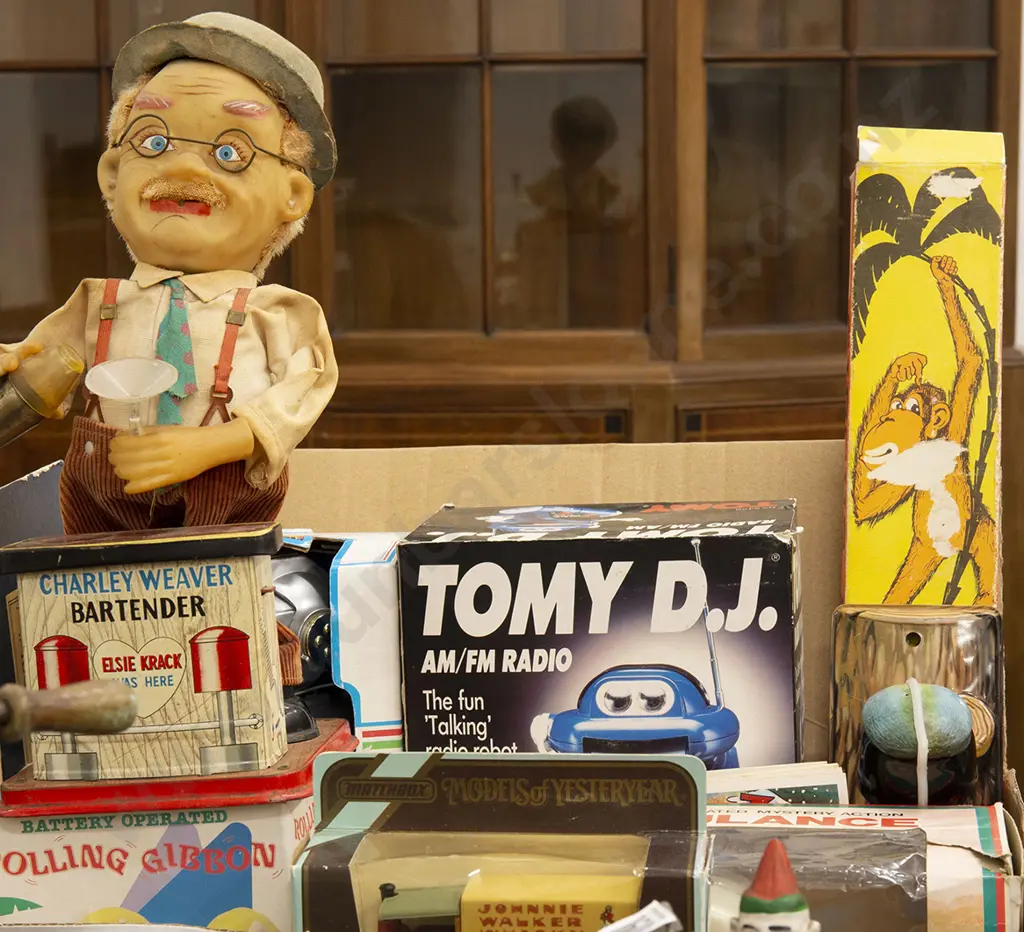 Various Vintage Toys with Boxes Image 1++