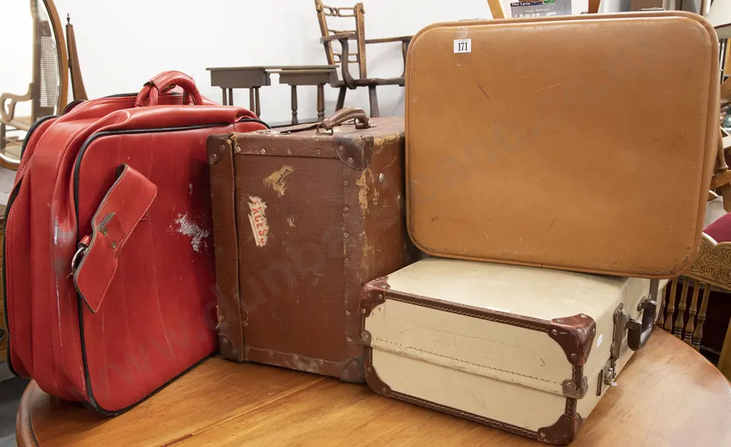 Four Vintage Suitcases Image 1++