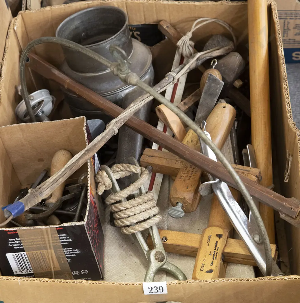 Carton Qty of Colonial Implements Image 1++