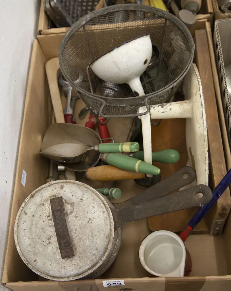 Collection of Vintage Kitchenware Image 1++