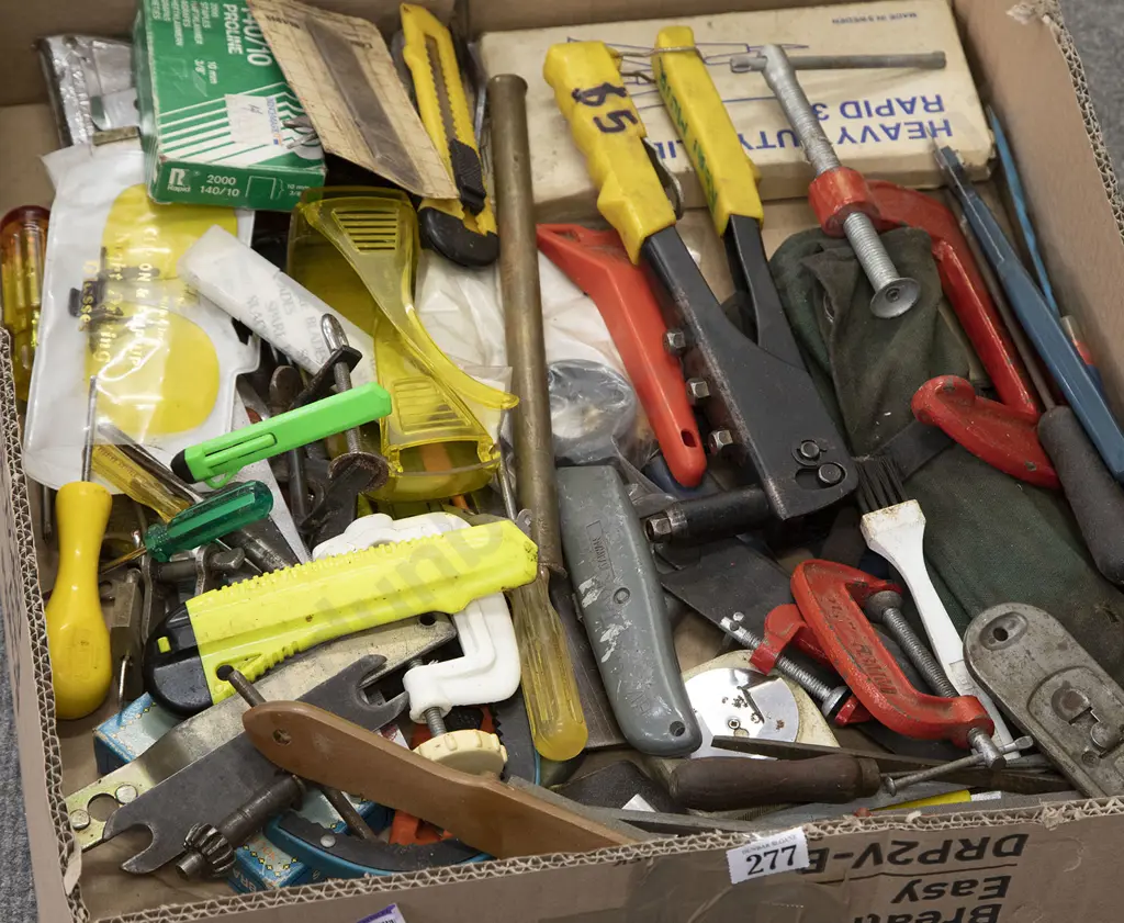 Quantity Various Tools Image 1++