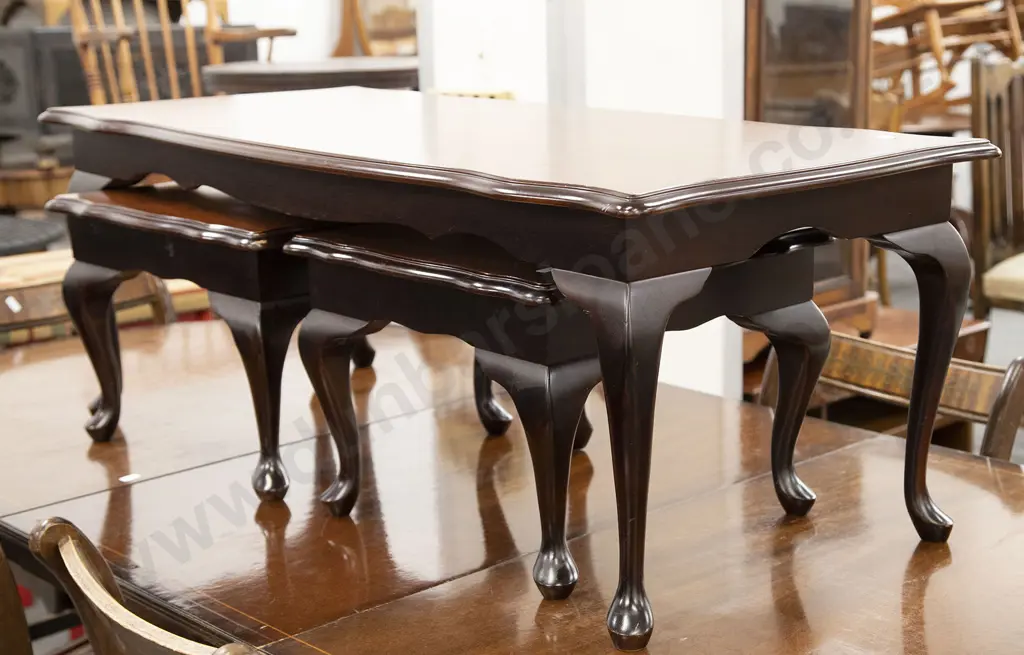 Coffee Table With Nest of Two Image 1++