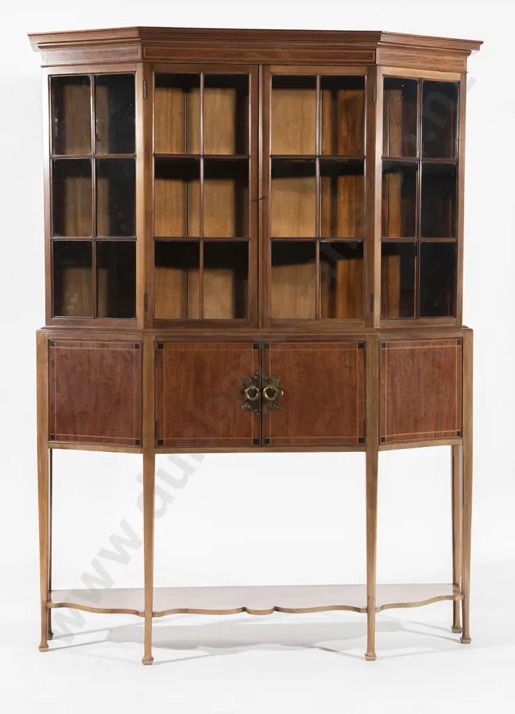 Waring Cabinet Makers Mahogany and Inlaid Wedge Shaped Display Cabinet Image 1++