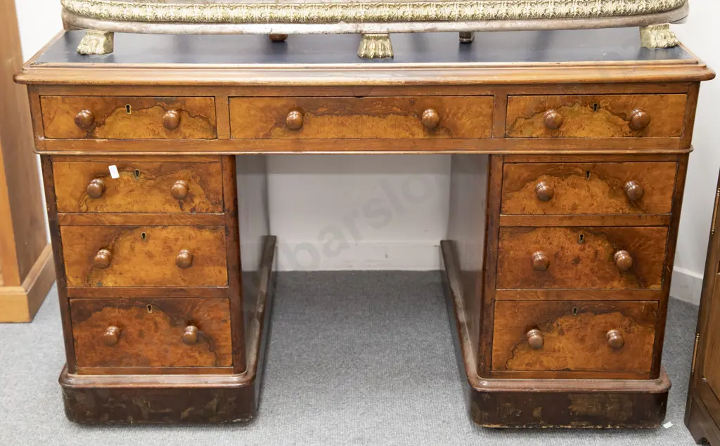 Victorian Walnut Nine Drawer Pedestal Writing Desk Image 1++