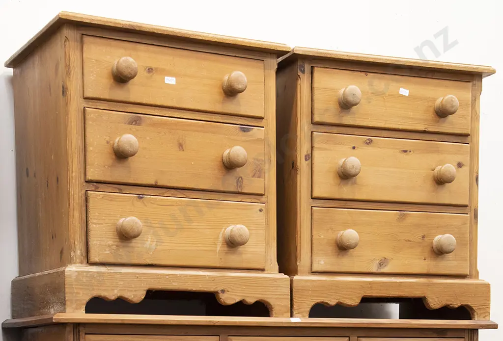 Pair Pine Tree Drawer Bedside Cabinets Image 1++