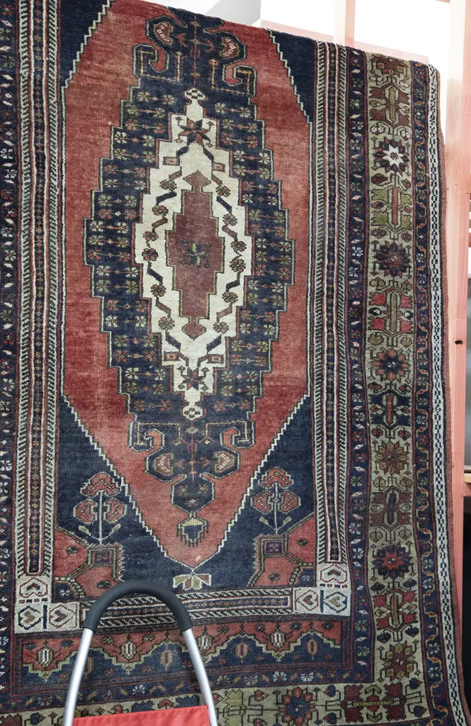 Vintage Persian Rug Image 1++
