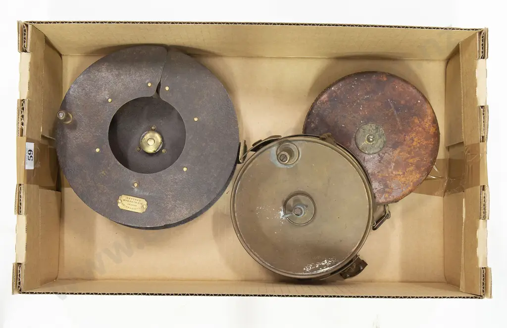 Bolt & Sutherland Image 1++