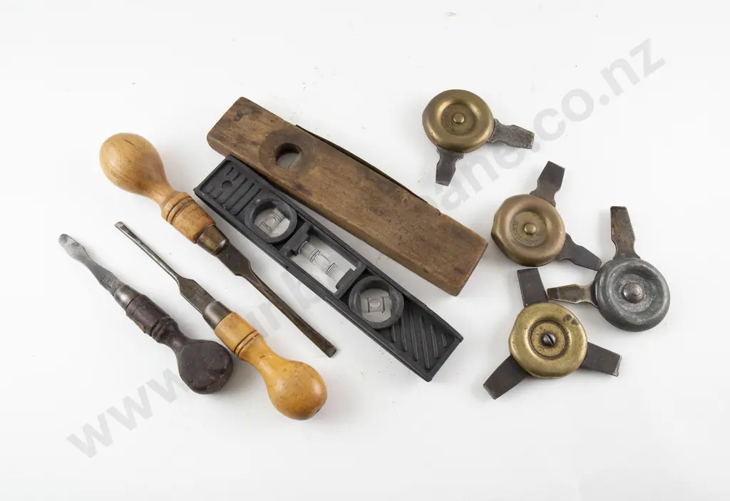 Four Vintage Wolsley Brass & Steel Shearers Screwdrivers Image 1++