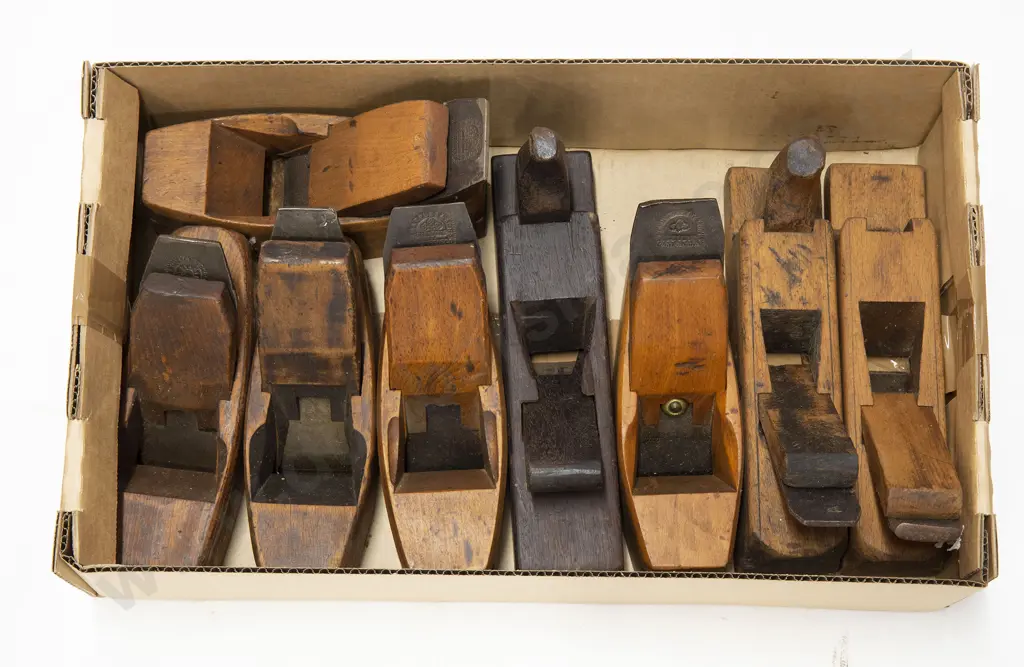 Collection Wooden Eight Smoothing Planes Image 1++