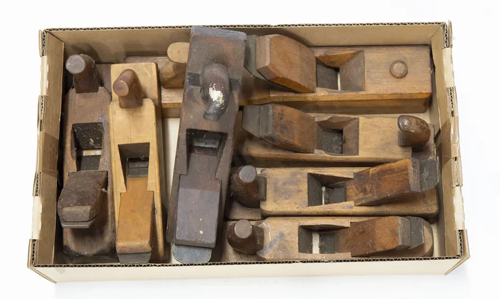 Collection Wooden Seven Smoothing Planes Image 1++