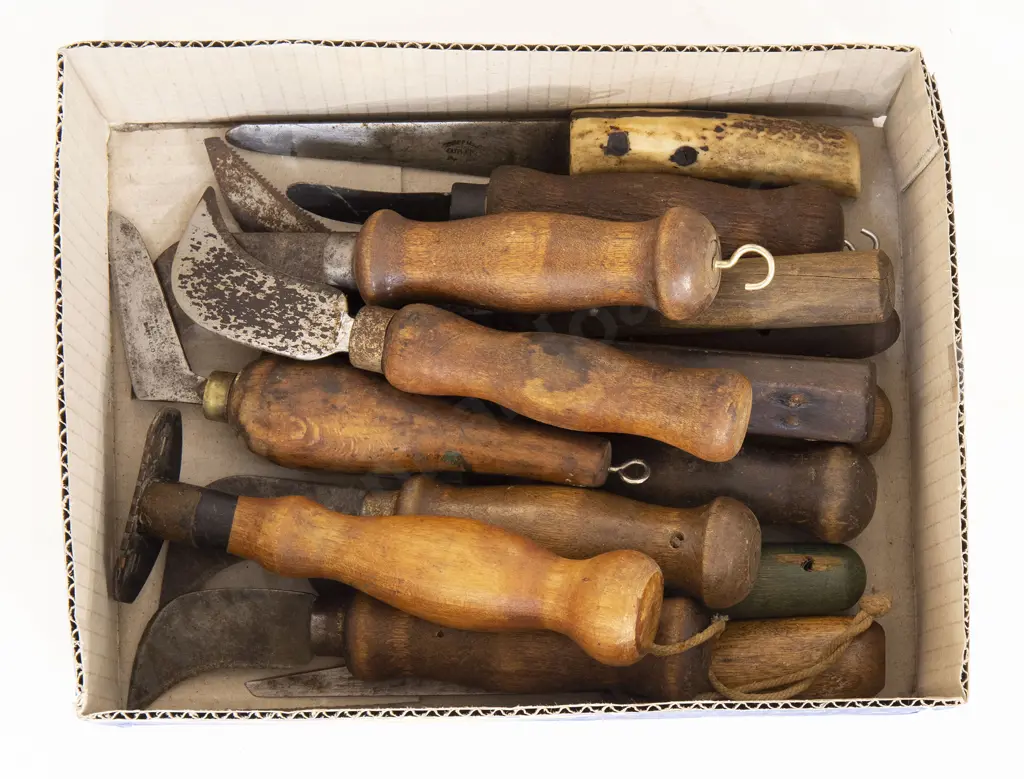 Collection Various Linoleum & Other Cutters (19) Image 1++