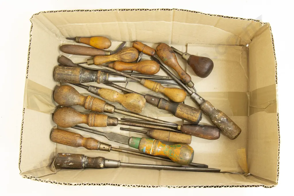 Collection Assorted Wooden Handled Screwdrivers and others Image 1++