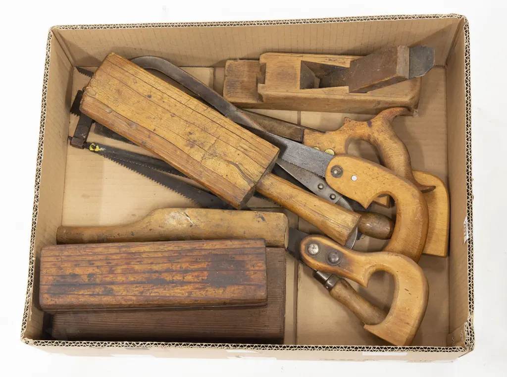 Selection of Woodworking Tools Image 1++