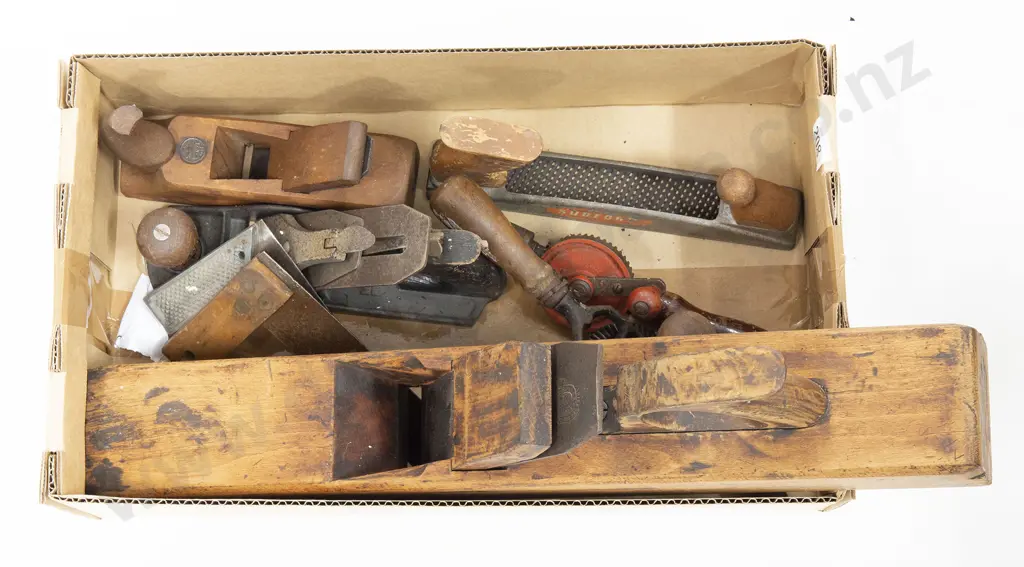 Selection of Woodworking Tools Image 1++