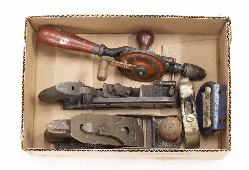 Four Various Woodworking Planes and Hand Drill Image 1++