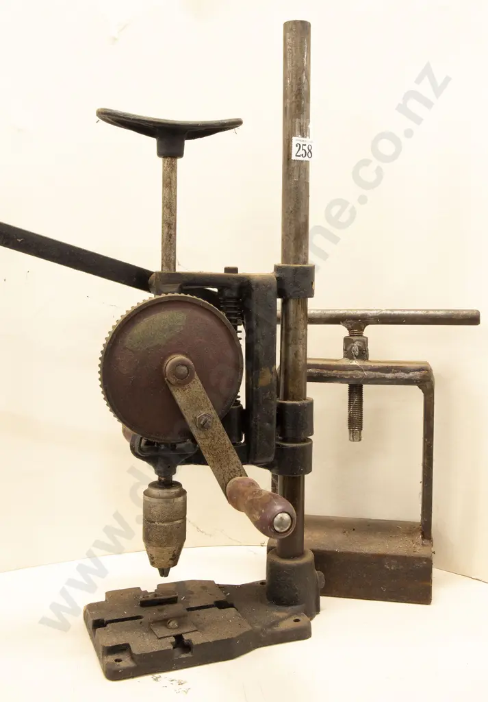 Brace Drill with Bench Press and Other Image 1++