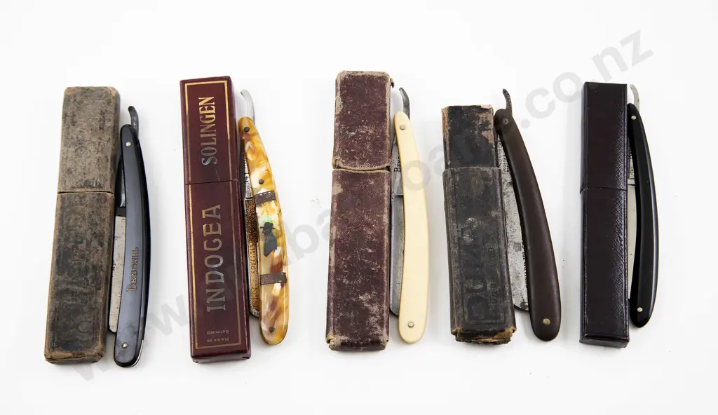Five Original Boxed Cut Throat Razors Image 1++
