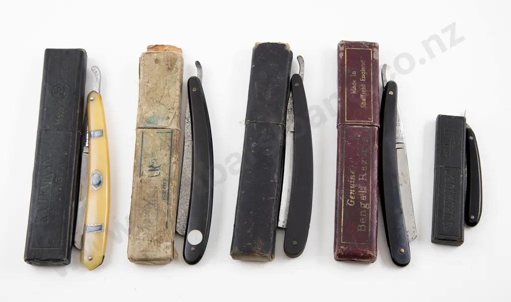 Five Original Boxed Cut Throat Razors Image 1++