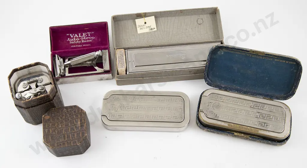 Darwin Safety Razor Image 1++