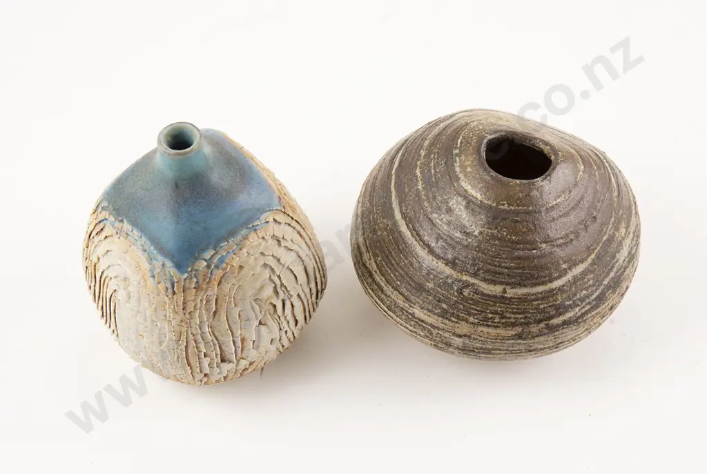 Two Doris Dutch Posy Vases Image 1++