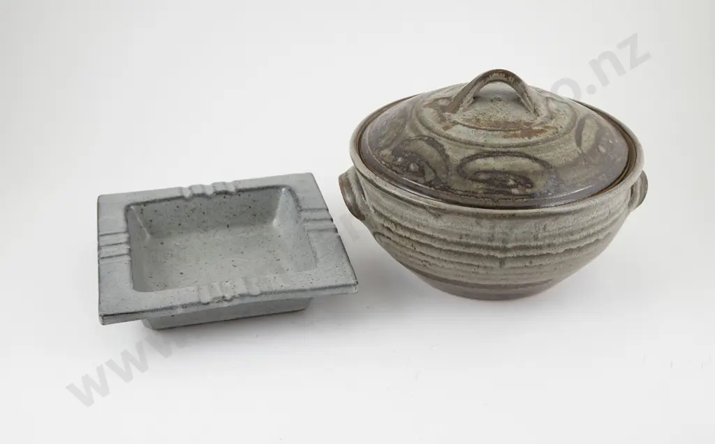 Estelle Martin Lidded Casserole & Bruce Martin Ashtray Image 1++